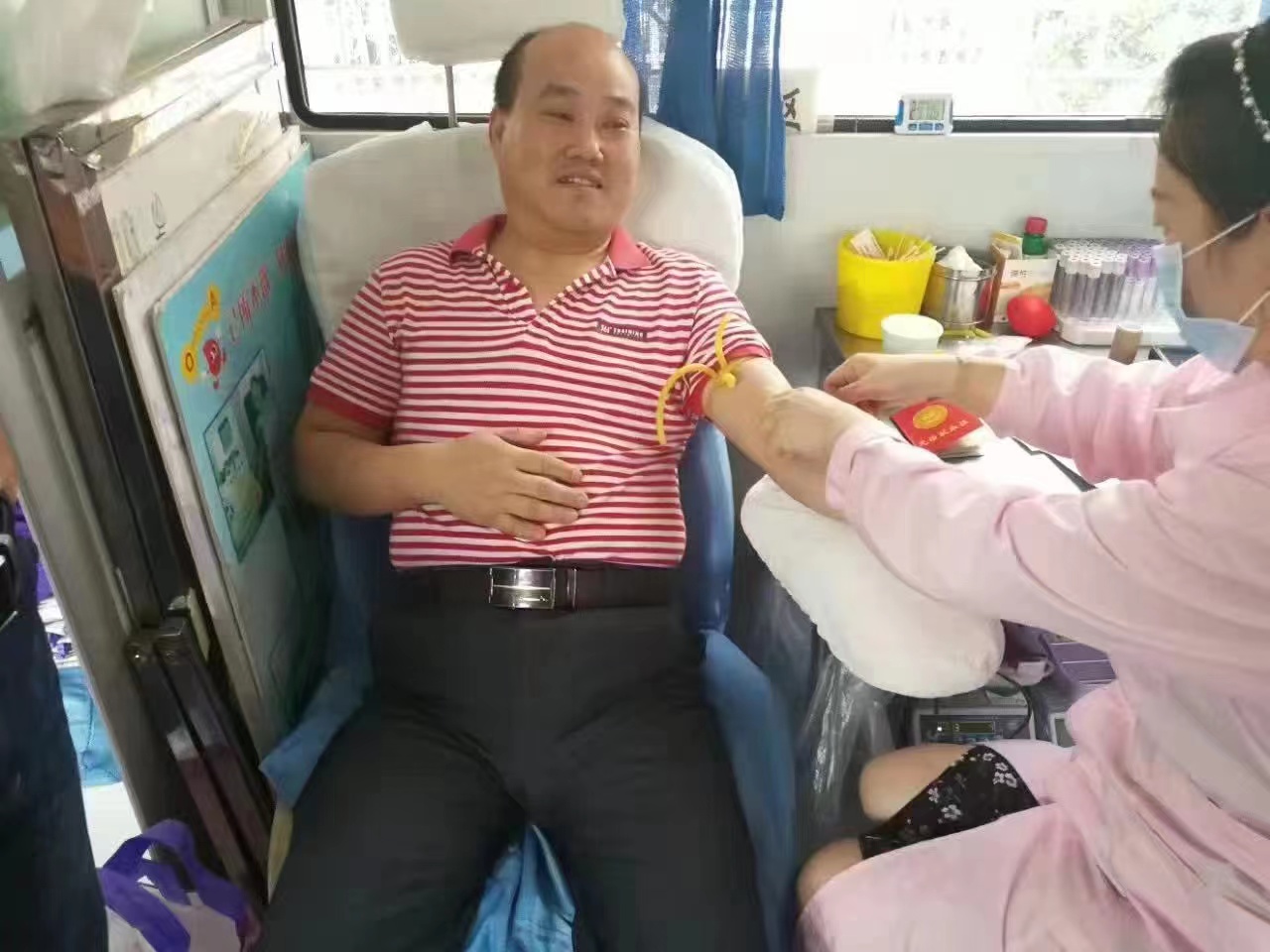 说明: 王钢